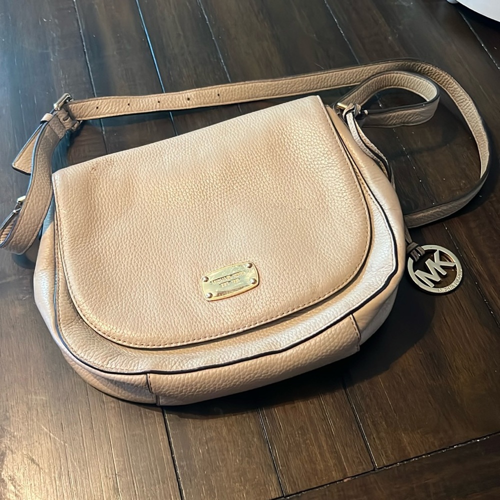 Michael Kors crossbody